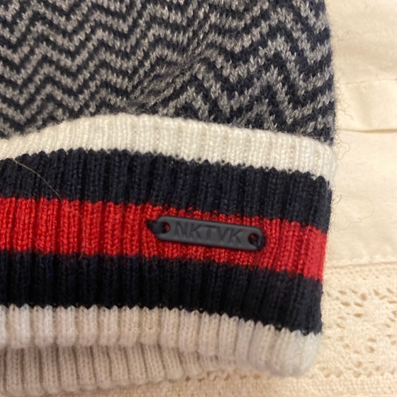 Boys Mayoral (Nukutavake ) Beanie and Snood - Picture 6 of 6